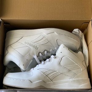 COPY - Reebok Sneakers